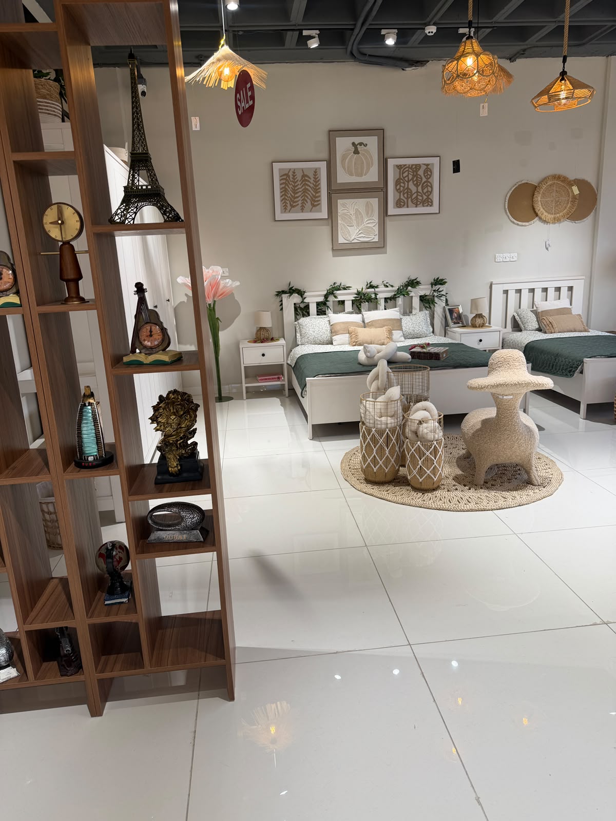 Building Materials & Furniture 14